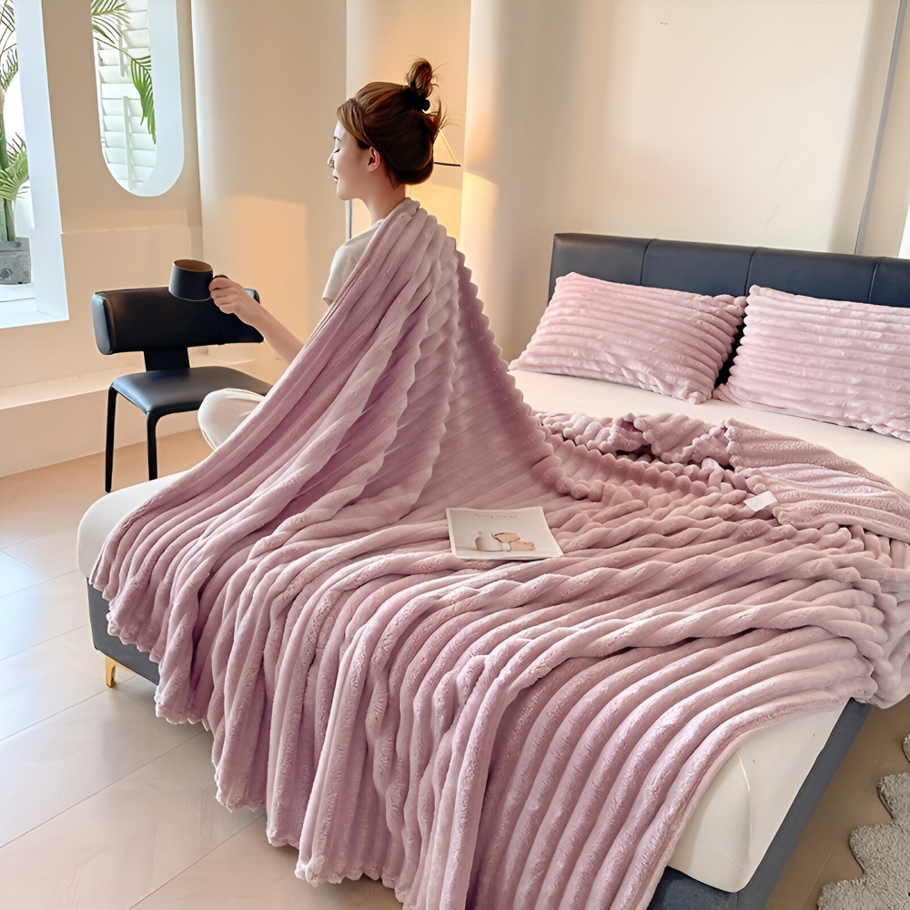 Ultra-weiche Fleece Kusheldecke mit Elastischen Streifen - Vielseitige Decke für Wohnzimmer, Schlafzimmer und Reisen
