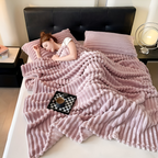 Ultra-weiche Fleece Kusheldecke mit Elastischen Streifen - Vielseitige Decke für Wohnzimmer, Schlafzimmer und Reisen
